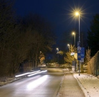 Polovina lamp v Česku stále čeká na modernizaci. Obce můžou ušetřit miliony 